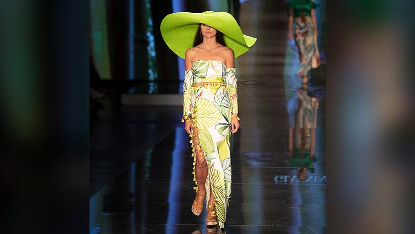 Sonnenhüte schützen nicht nur vor Sonnenbrand, sondern sind diesen Sommer auch angesagte Trend-Accessoires. Sonnenhüte schützen nicht nur vor Sonnenbrand, sondern sind diesen Sommer auch angesagte Trend-Accessoires.