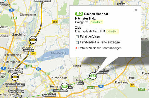 Wo steckt mein Zug gerade? Hinter jedem Zug verbergen sich weitere Informationen. In diesem Beispiel haben wir eine S2 auf dem Weg nach Dachau Bahnhof ausgesucht &ndash; sie wird als Kreis dargestellt. Ein Klick darauf zeigt den nächsten Bahnhof (Feldkirchen), Ankunftszeit (11.27 Uhr), Verspätung (2 Minuten) und die Verspätung am Endbahnhof (1 Minute) an.
