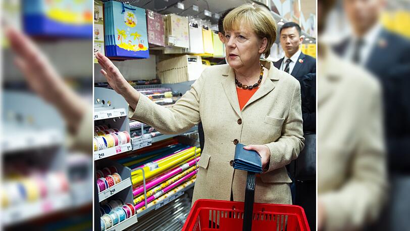 Angela Merkel im Supermarkt