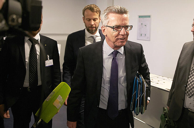 Bundesinnenminister Thomas de Maiziere am Donnerstag bei der Innenminister-Konferenz in Koblenz.