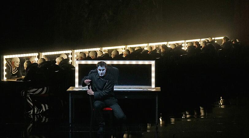 Franco Faccios "Amleto" bei den Bregenzer Festspielen.