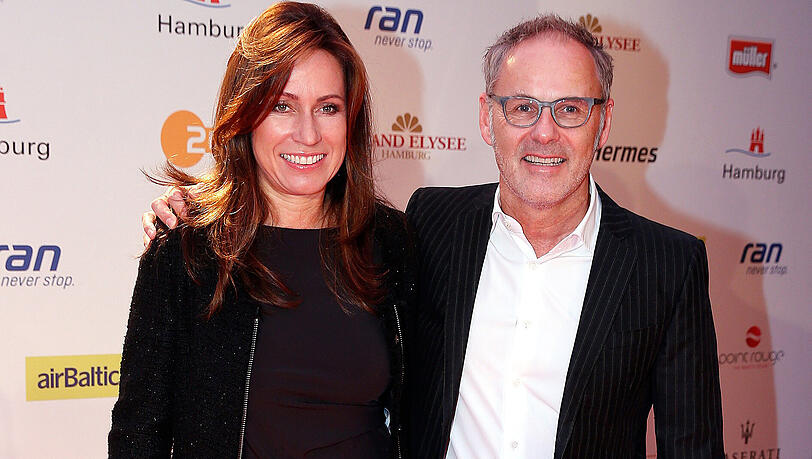 Sieger in der Kategorie bester Sportmoderator: Reinhold Beckmann. Hier mit Frau Kerstin. Sieger in der Kategorie bester Sportmoderator: Reinhold Beckmann. Hier mit Frau Kerstin.