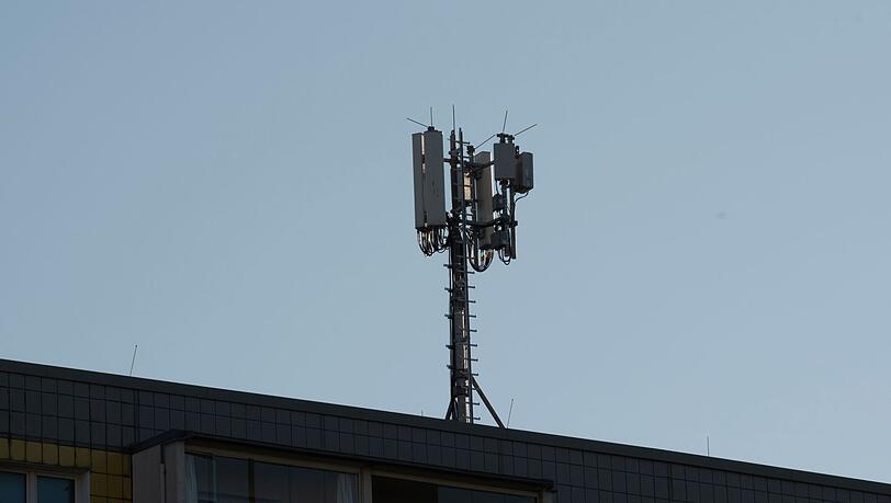 Direkt am Funkmast will Vodafone künftig selbst Windenergie produzieren.