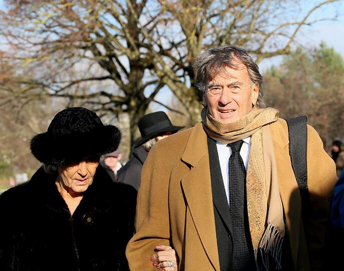 Trauer um Dieter Hildebrandt - Bilder von der Trauerfeier.