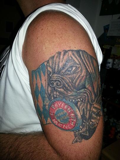 Fan-Liebe, die unter die Haut geht! Die besten FC-Bayern-Tattoos der AZ-Leser...