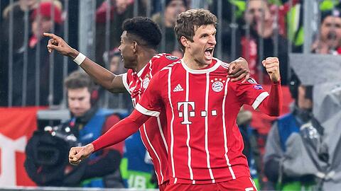 Torjäger des FC Bayern: Thomas Müller (re.).