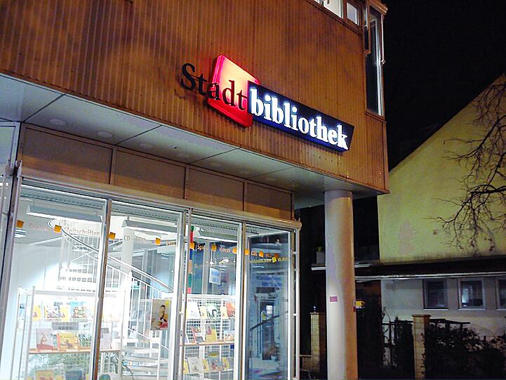 In der Laimer Stadtbibliothek werden die Aquarelle gezeigt.