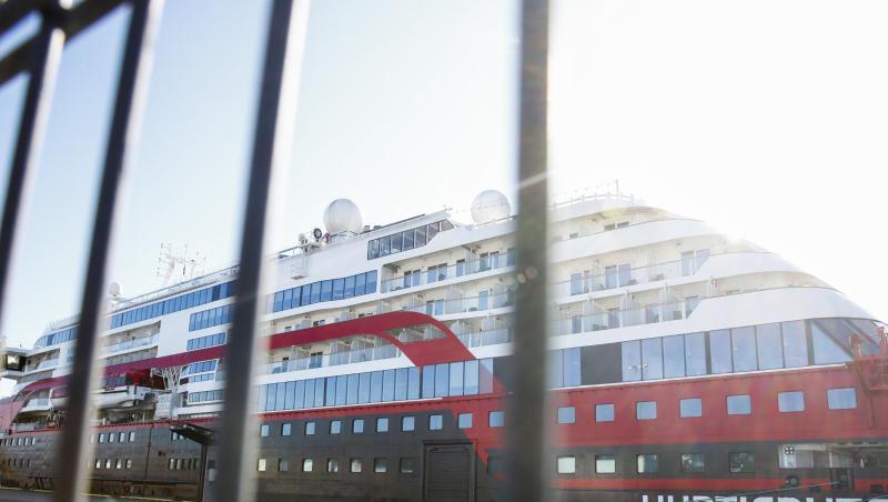 Auf dem Kreuzfahrtschiff "MS Roald Amundsen" hat es mehrere Corona-Fälle gegeben. Auf dem Kreuzfahrtschiff "MS Roald Amundsen" hat es mehrere Corona-Fälle gegeben.