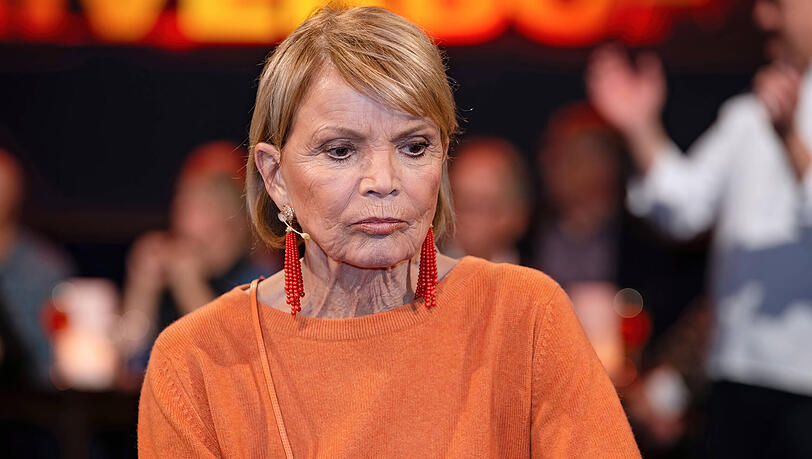 Uschi Glas wurde von einer Kollegin beleidigt. "Da war ich von Socken", gesteht die Schauspielerin. Uschi Glas wurde von einer Kollegin beleidigt. "Da war ich von Socken", gesteht die Schauspielerin.