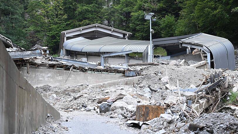 Daheim am K&ouml;nigssee: Die sch&ouml;ne Natur bes&auml;nftigt Hackl nur bedingt &ndash; die Rodelbahn ist immer noch nicht instand gesetzt.
