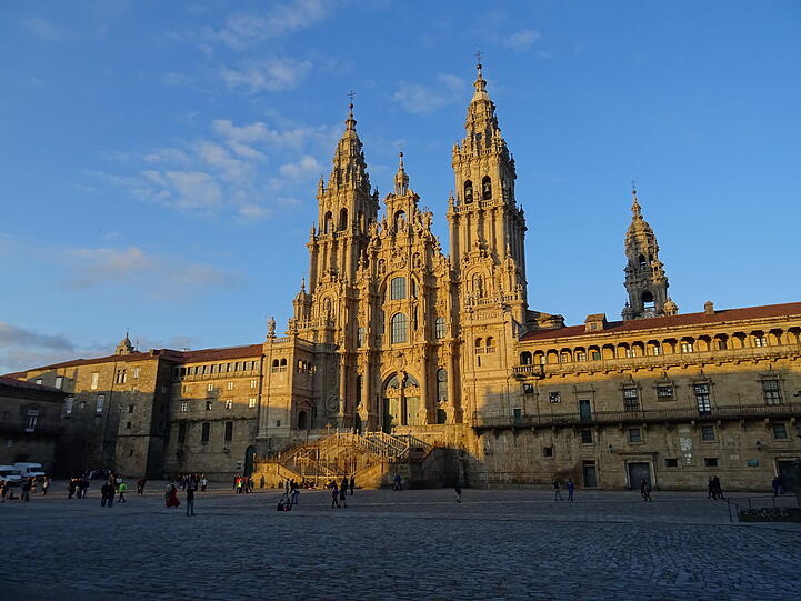 Für Pilger ein ganz besonderer Ort: die Kathedrale in Santiago de Compostela, hier enden alle Jakobswege.