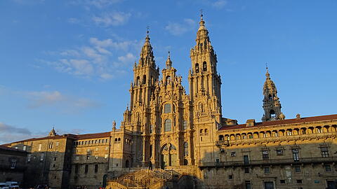 Für Pilger ein ganz besonderer Ort: die Kathedrale in Santiago de Compostela, hier enden alle Jakobswege.