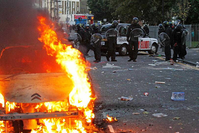 Ausschreitungen in London: Randale in London fordern ersten Toten - Politik - Abendzeitung München