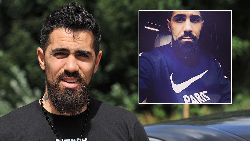 Nach den Terroranschlägen in der französischen Hauptstadt hat Bushido mal wieder mithilfe seines Paris-Pullis provoziert. Nach den Terroranschlägen in der französischen Hauptstadt hat Bushido mal wieder mithilfe seines Paris-Pullis provoziert.