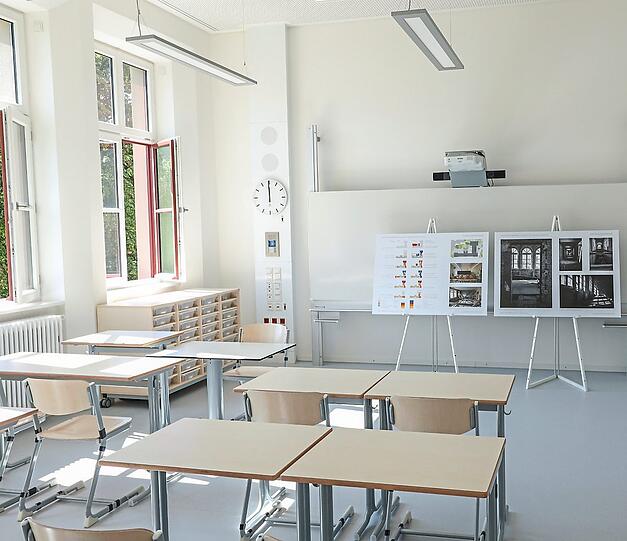 Die neuen Klassenzimmer sind hochmodern ausgestattet.