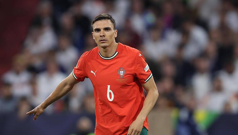 Auch bei Portugal nur Bankdrücker: FC-Bayern-Kicker Joao Palhinha.
