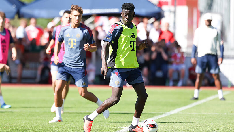 Spiel- und kampfstark: Bara Ndiaye. Spiel- und kampfstark: Bara Ndiaye.