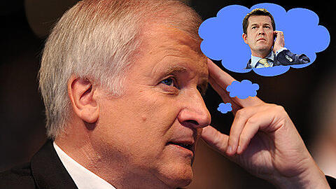 Auf dem CSU-Parteitag kündigte Horst Seehofer an: "Nach der Wahl werde ich mich darum bemühen", Karl-Theodor zu Guttenberg in die Politik zurückzuholen.