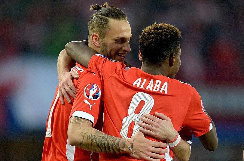Hier jubelt Alaba mit Marko Arnautovic über dessen Führungstor.