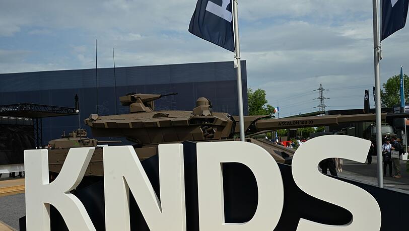 KNDS ist Hersteller von Waffensystemen wie Kampfpanzern und Panzerhaubitzen. KNDS ist Hersteller von Waffensystemen wie Kampfpanzern und Panzerhaubitzen.