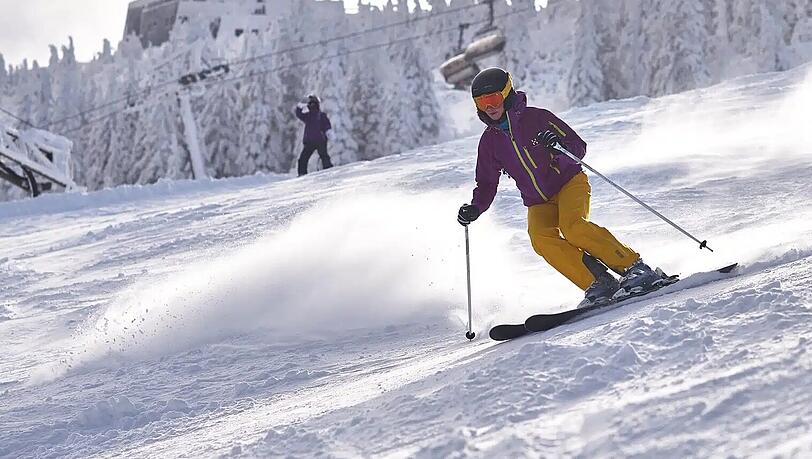 Der Gro&szlig;e Arber im Bayerischen Wald ist noch bis zum 6. April f&uuml;r Wintersportler ge&ouml;ffnet.