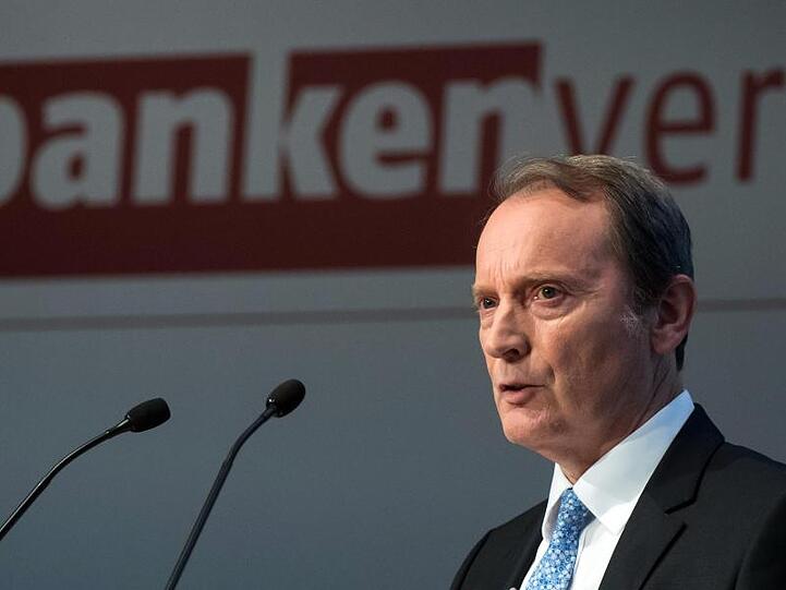 Hans-Walter Peters, Präsident des Bundesverbandes deutscher Banken.