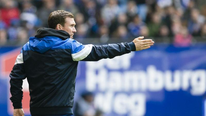 Hamburgs Trainer Hannes Wolf glaubt weiter an den Aufstieg. Hamburgs Trainer Hannes Wolf glaubt weiter an den Aufstieg.