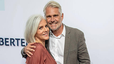 Birgit Schrowange und Ehemann Frank Spothelfer. Das Paar lebt zusammen in M&uuml;nchen.