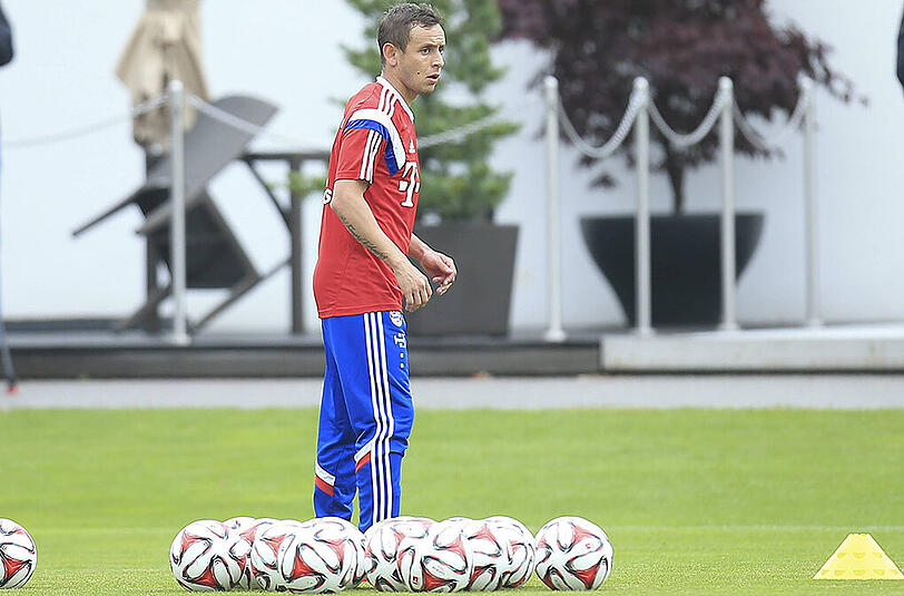 Rafinha wechselte 2011 vom FC Genua zum FC Bayern