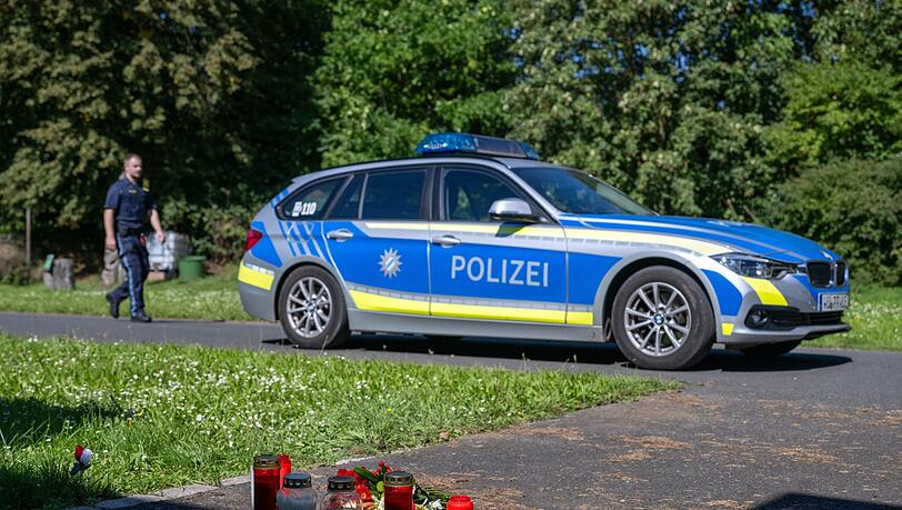 Die Verteidigung eines wegen Mordes verurteilten 15-Jährigen hat die Revision gegen das Urteil zurückgenommen. (Archivbild)