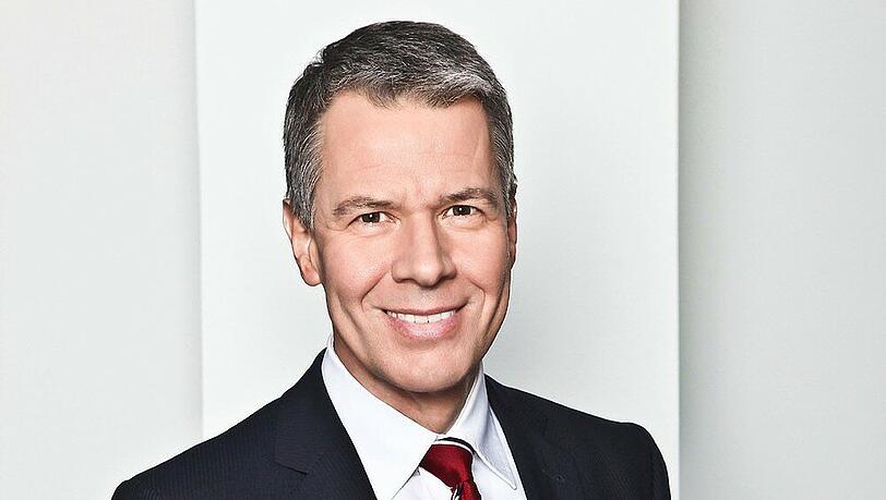 Peter Kloeppel ist seit seit 22 Jahren Chefmoderator von "RTL Aktuell" Peter Kloeppel ist seit seit 22 Jahren Chefmoderator von "RTL Aktuell"