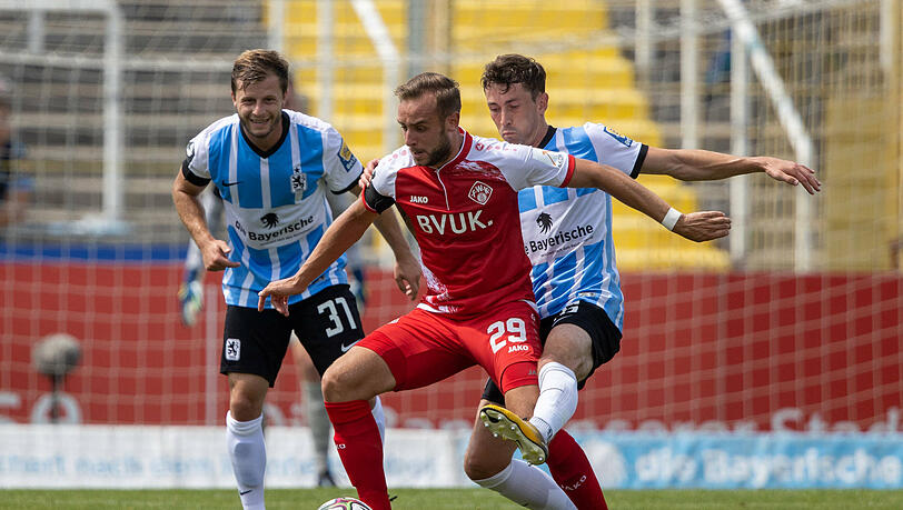 Kehren gegen Duisburg zurück: Neudecker und Steinhart.