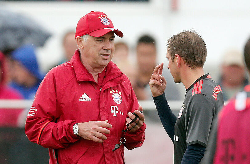 Weitere Bilder von der öffentlichen Trainingseinheit an der Säbener Straße.