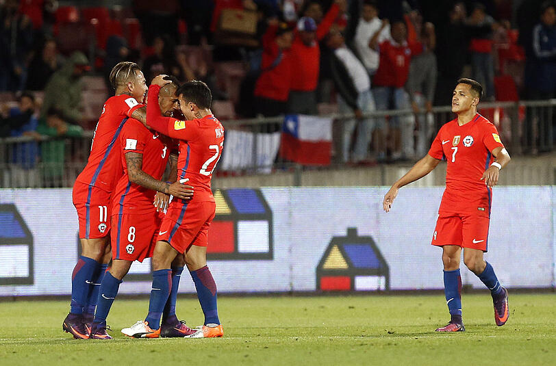 Zwei Tore für Arturo Vidal - Bayerns Mittelfeldspieler war der beste Mann beim 2:1-Erfolg der chilenischen Elf gegen Peru.
