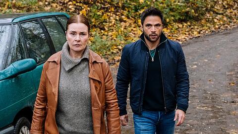 "Die Füchsin: Game over": Anne Marie Fuchs (Lina Wendel) und Youssef El Kilali (Karim Chérif) ermitteln gemeinsam im Mord an einer jungen Frau.