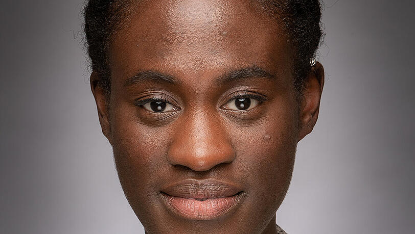 Ivy Quainoo steht für das Stück "Harry Potter und das verwunschene Kind", das am 15. März im "Mehr! Theater am Großmarkt" in Hamburg Premiere feiert, auf der Bühne. Ivy Quainoo steht für das Stück "Harry Potter und das verwunschene Kind", das am 15. März im "Mehr! Theater am Großmarkt" in Hamburg Premiere feiert, auf der Bühne.