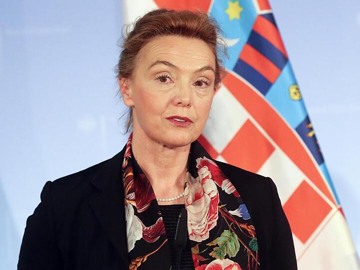 Marija Pejcinovic-Buric, kroatische Außenministerin und stellvertretende Ministerpräsidentin, hat eindringlich vor einem Anstieg häuslicher Gewalt während der Ausgangsbeschränkungen aufgrund des Coronavirus gewarnt.