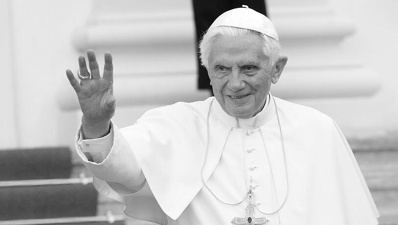 Der frühere Papst Benedikt XVI. starb am 31.12.2022 im Alter von 95 Jahren.