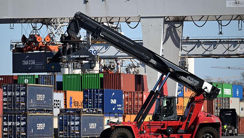 Die aktuelle Umfrage des Ifo zum Auftragsmangel in der deutschen Wirtschaft zeigt leichte Entspannung.