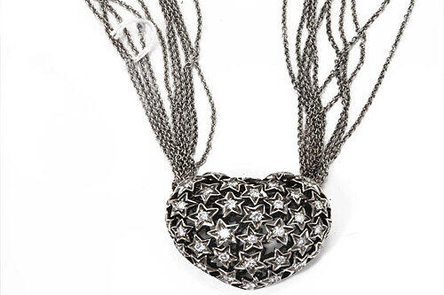 Startgebot 1800 Euro für dieses &bdquo;herzige&ldquo; Diamenten-Collier.