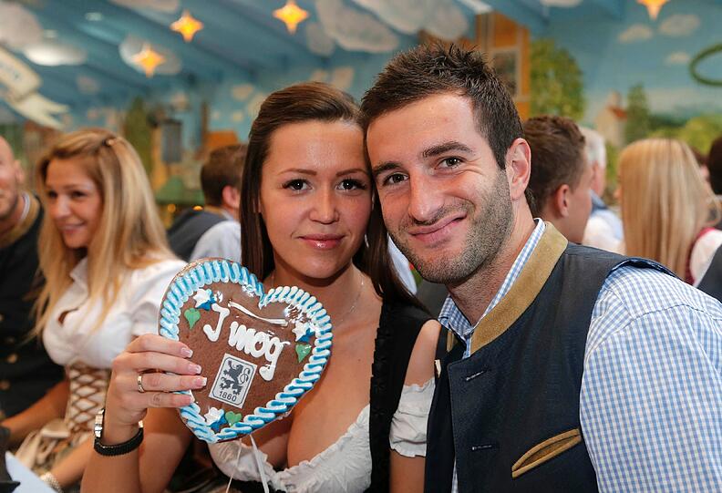 Wiesn-Stammtisch: Noch mehr Bilder vom Oktoberfest-Tag bei den Löwen