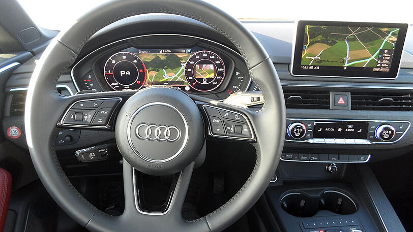 Das Armaturenbrett des A5 Coupé ist schick und sehr ergonomisch ausgefallen.