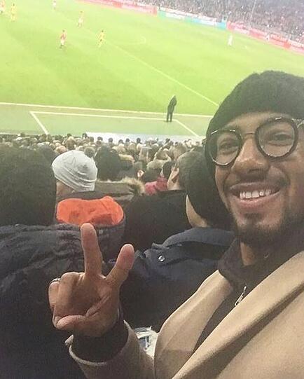 Arbeitet am Comeback und ist nach Costa der aktivste Instagram-Nutzer im Team: Jerome Boateng, hier beim Duell gegen den FC Arsenal. Der Weltmeister kommt auf 4,1 Millionen Follower, nur zwei Mannschaftskollegen haben noch mehr Nutzer.