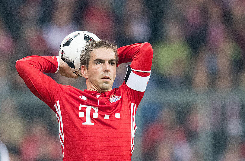 Karriere als Fußballstar &ndash; Karriere als Fußballmanager? Philipp Lahms Zukunft über die Saison hinaus ist weiter unklar.
