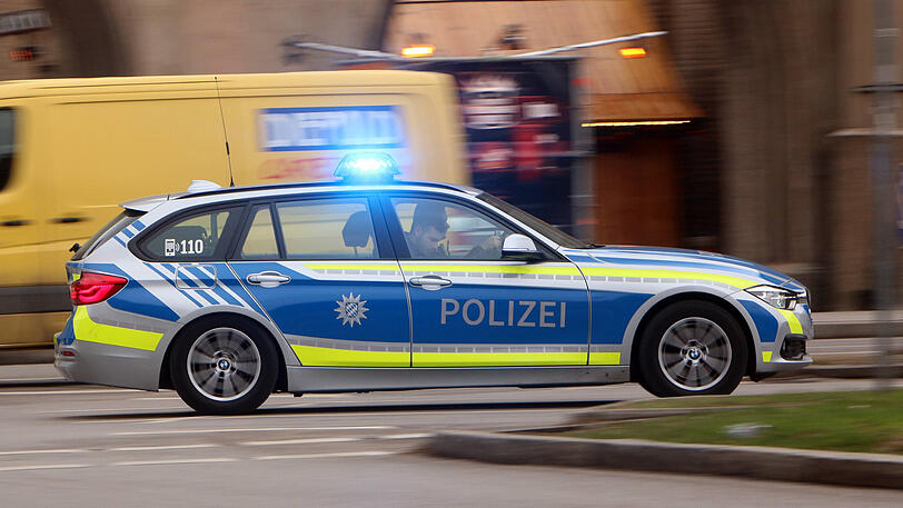 Die Polizei ermittelt nach den rassistischen Beleidigungen.
