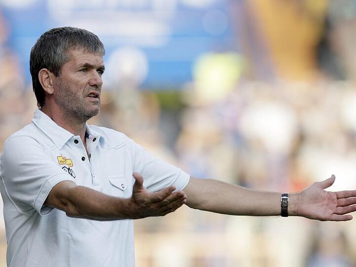 VfL-Trainer Funkel stapelt tief.