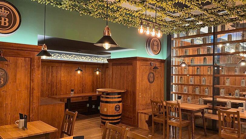 Blick in das neue Hofbr&auml;u im Deutschen Theater.