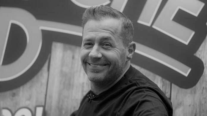 Willi Herren ist im Alter von 45 Jahren gestorben.