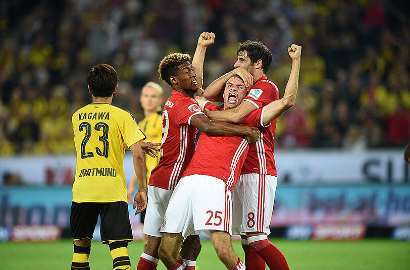 Der FC Bayern könnte sich zukünftig in Playoffs mit dem BVB um den Titel streiten.