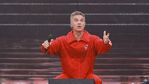 Bei seinem Konzert in Berlin hatte Robbie Williams eine Überraschung im Gepäck. Seine Münchner Fans könnte er damit jedoch enttäuschen.